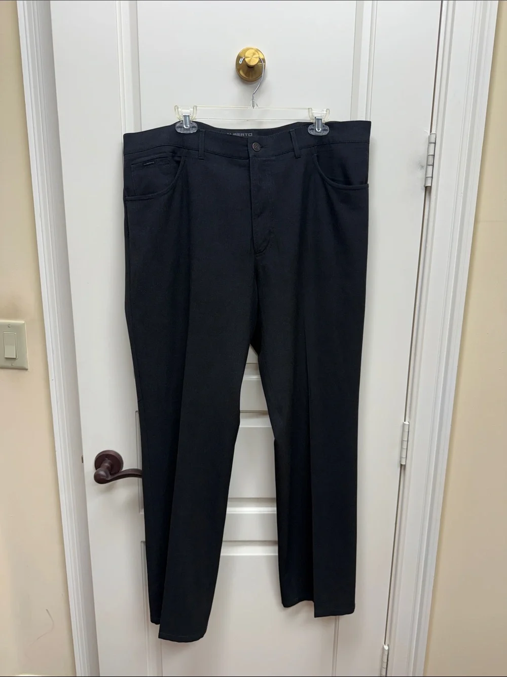 Alberto Men's Black Straight Jeans - Classic Mid-Rise